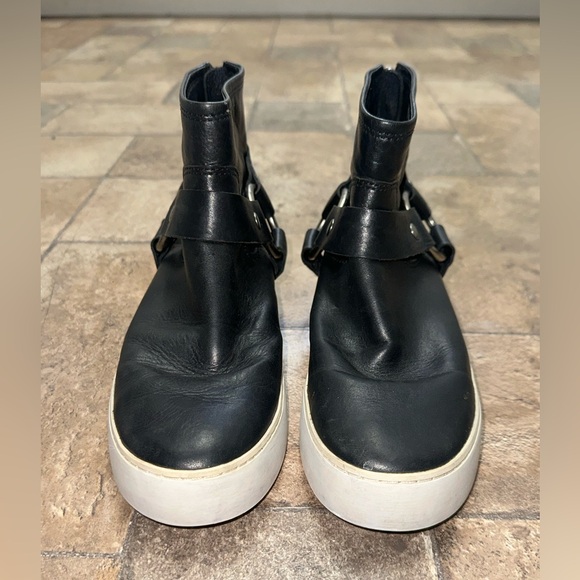 Frye Size 6 - Picture 3 of 7